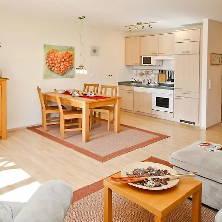 Alexandra - 13-05 Apartment *